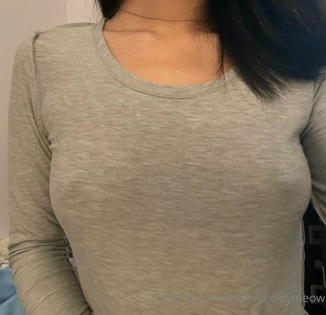 everybodymeow modèle artistique des photos