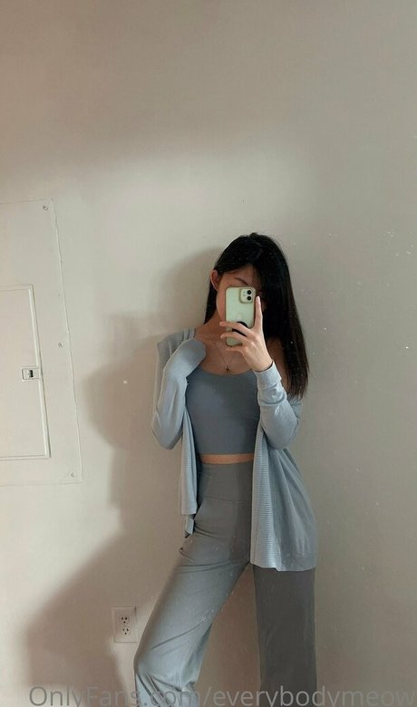 everybodymeow modelo pornografico imagen