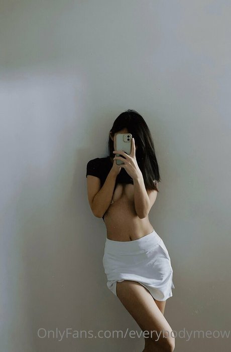 everybodymeow modelo sexual archivo