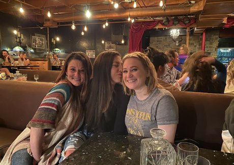 fr33sp1r1ts hermosa estrella porno galería