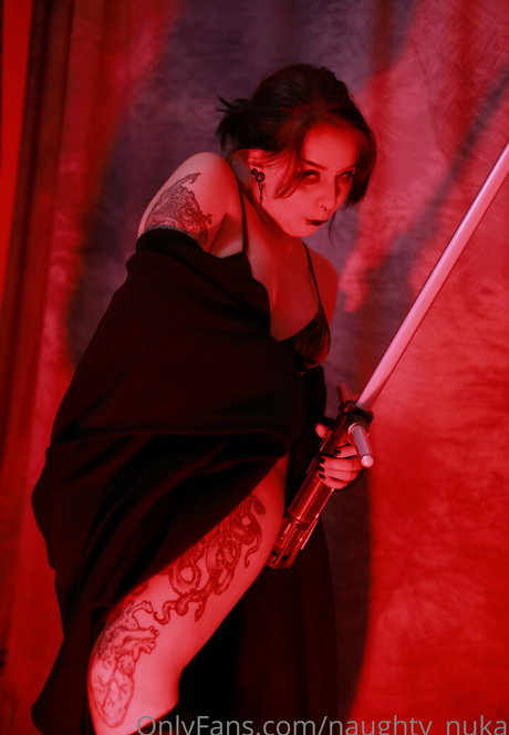 naughty nuka actrice porno galeries