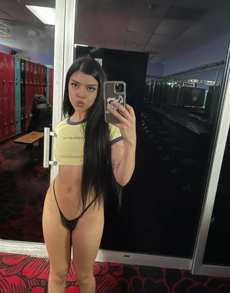 cyberiariley model best pic