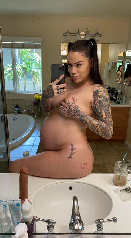 karmens library mannequin galeries