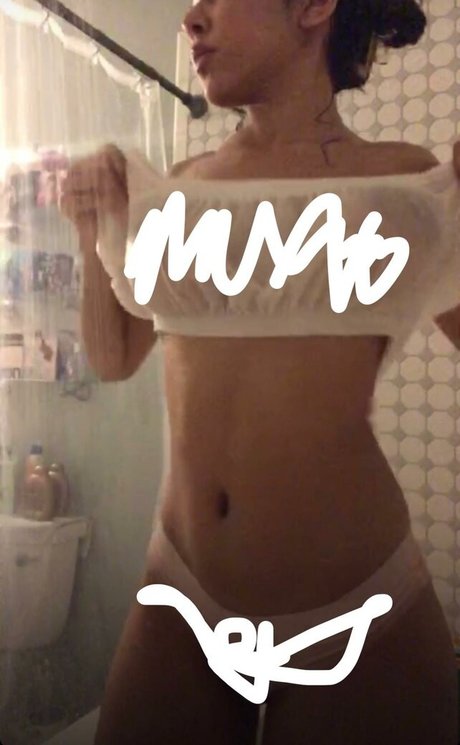 totallylizey xxx model pics