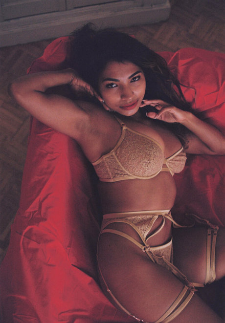 latika jha xxx modelo de alta definición imágenes