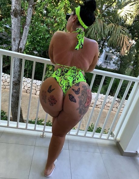 naughtybitchhh8 belle étoile galerie