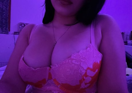 Pretty Boobs estrella porno adulto imágenes