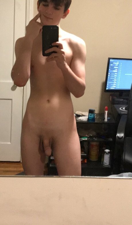 egotwink thumbnail