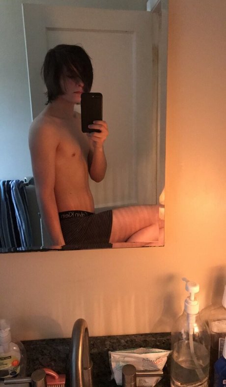 egotwink model sexy archive