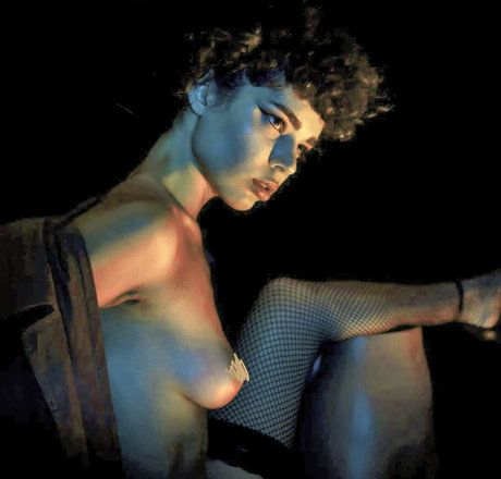 Eylul Su Cuha modelo caliente fotos