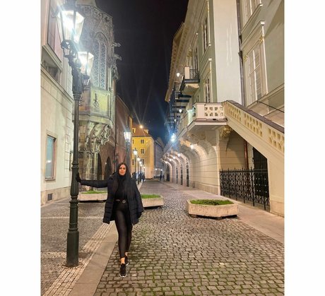 Katrina Louise Paul star du porno de haute qualité photos