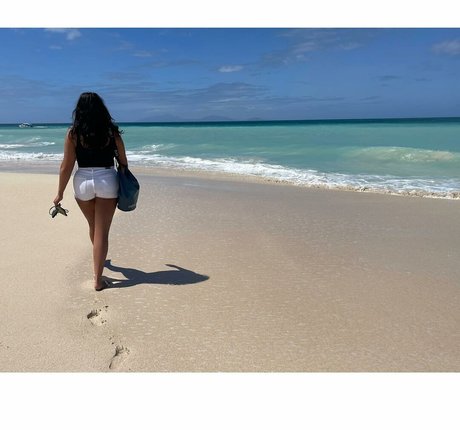 Katrina Louise Paul modèle sexy galerie