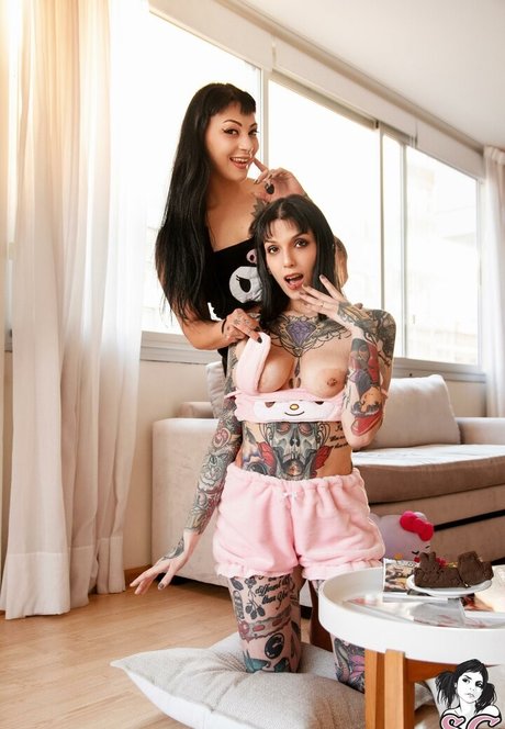 Valkyria actrice porno archive