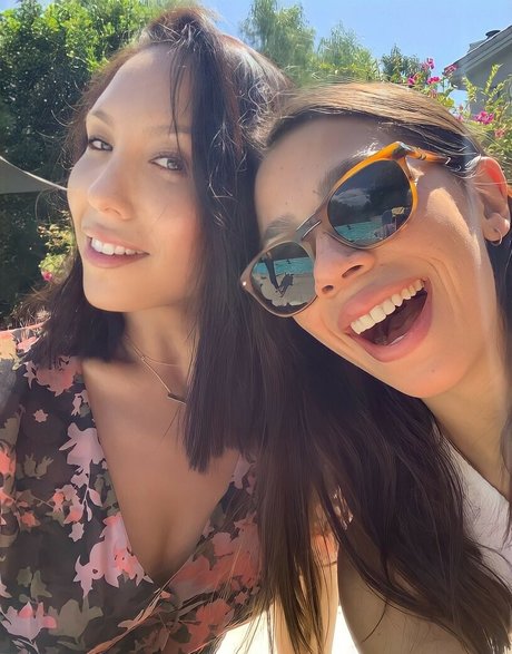 Cheryl Burke étoile collection