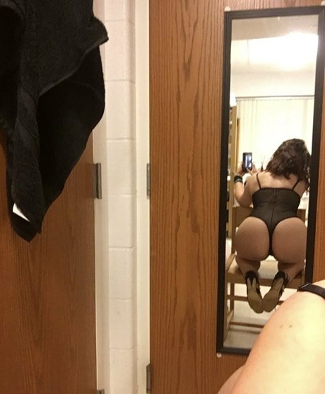 assthetics108 sexy actress photo