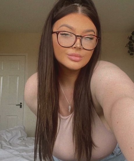 Katie Kerman étoile nue image