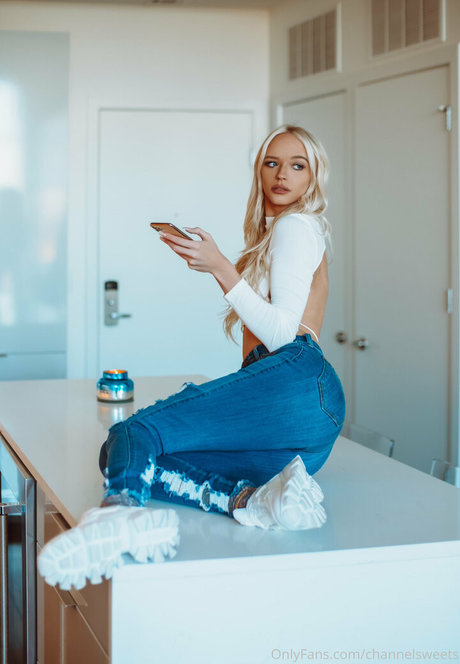 channelsweets hermosa actriz galería