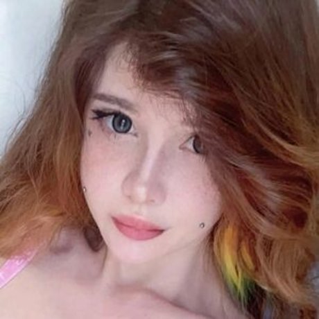 SuiSaiUwU buena actriz foto