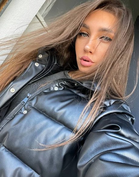 Anita Flexi modèles nus archive