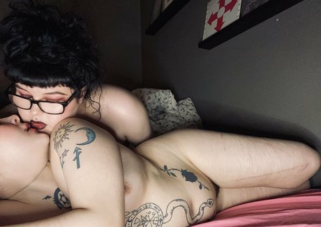 adinaanger star du porno gratuite images