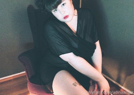 adinaanger mejor modelo recopilación