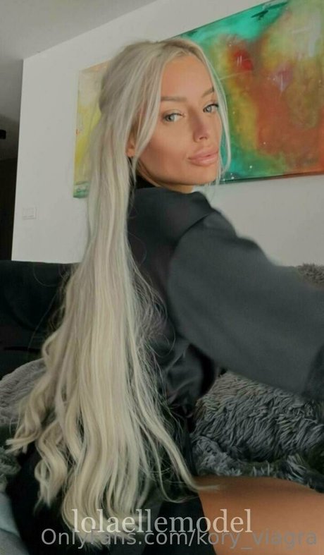 kory viagra hermosa actriz galería