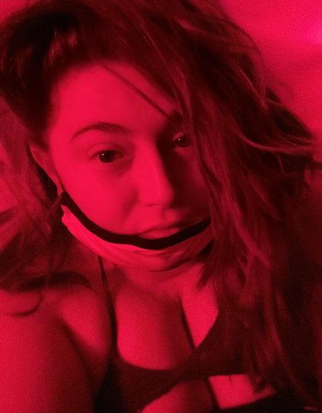 Damnnndezzyyy star du porno belle archive