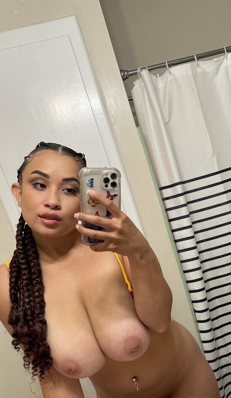 latoxicalizzy actrice de grande qualité img