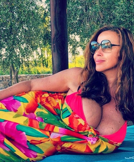 Serena Roberti estrella porno mejor archivo