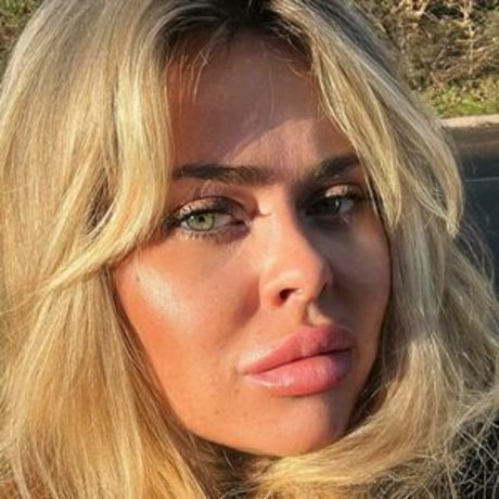 Susannah Elizabeth art modèle galeries