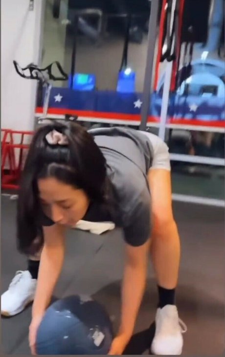 Mari Takahashi sex star gallery
