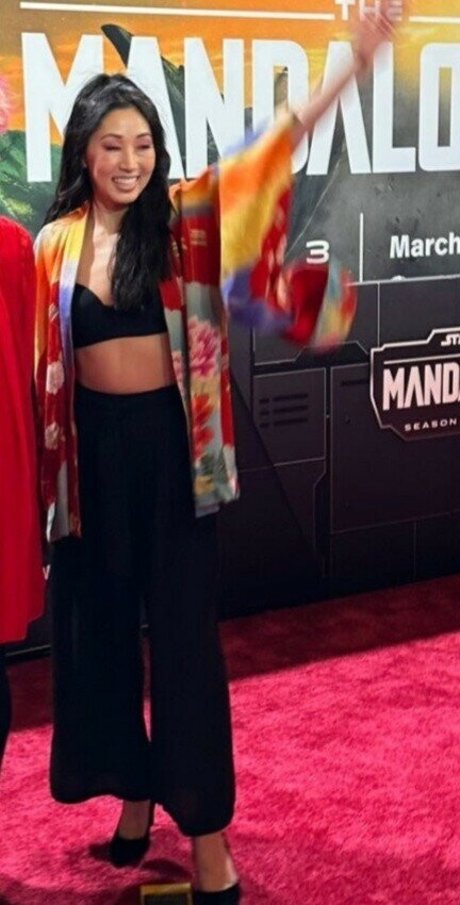 Mari Takahashi modelo de alta definición galería