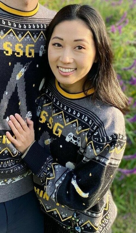 Mari Takahashi estrella porno desnuda galería