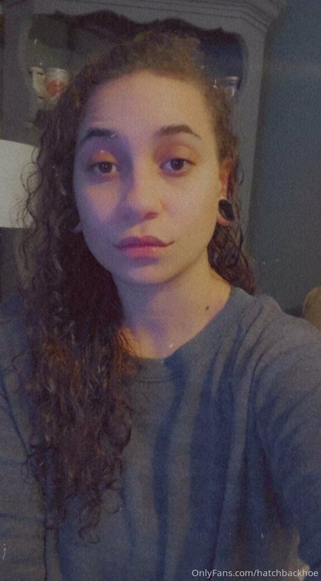 hatchbackhoe star du porno parfaite img