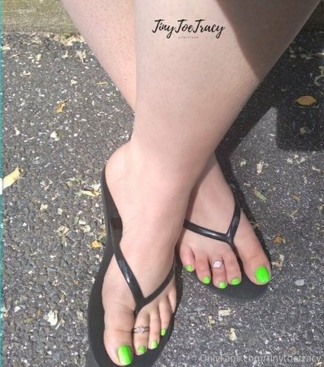 tinytoetracy pornstar adult img