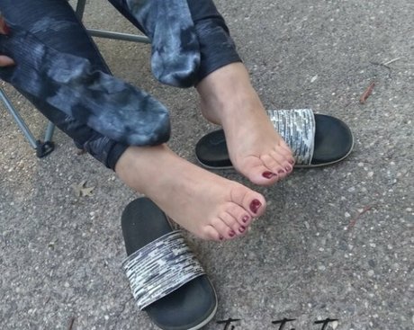 tinytoetracy estrella porno imágenes