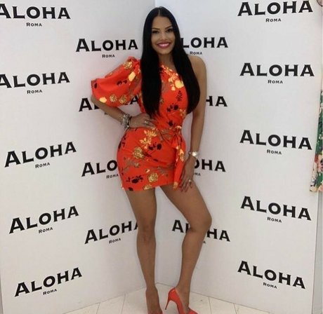 Carolina Marconi étoile de haute qualité archive