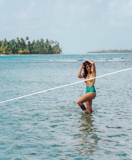 Danielle Noce model perfect img