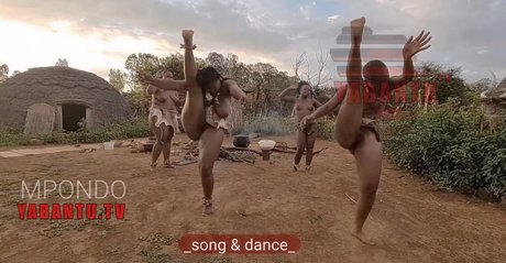 Julia Dlamini model naked image
