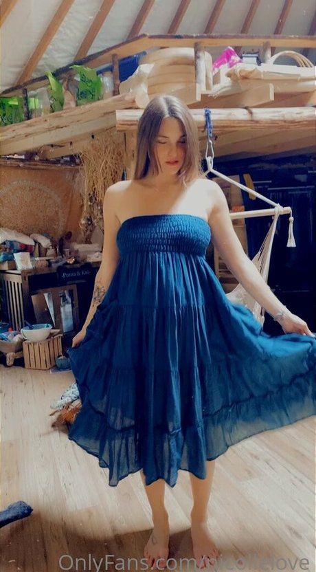 Holistic Nicole actriz exclusiva imágenes