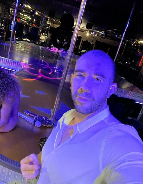 willpounder estrella exclusiva archivo