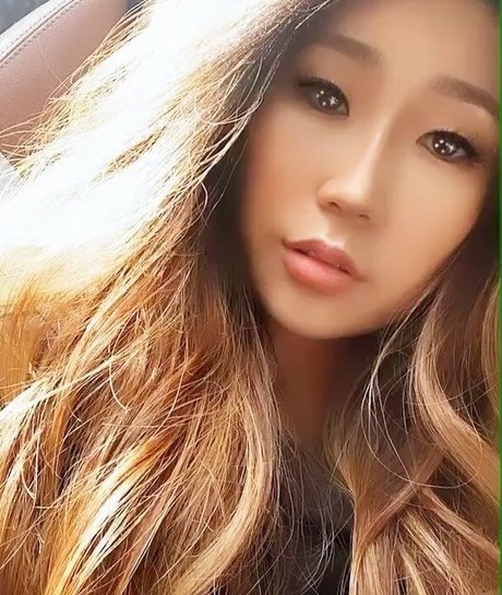 Jinnnyk actriz xxx imágenes