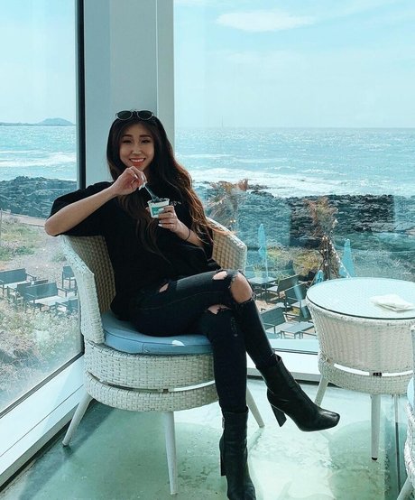 Jinnnyk étoile de l'art photos