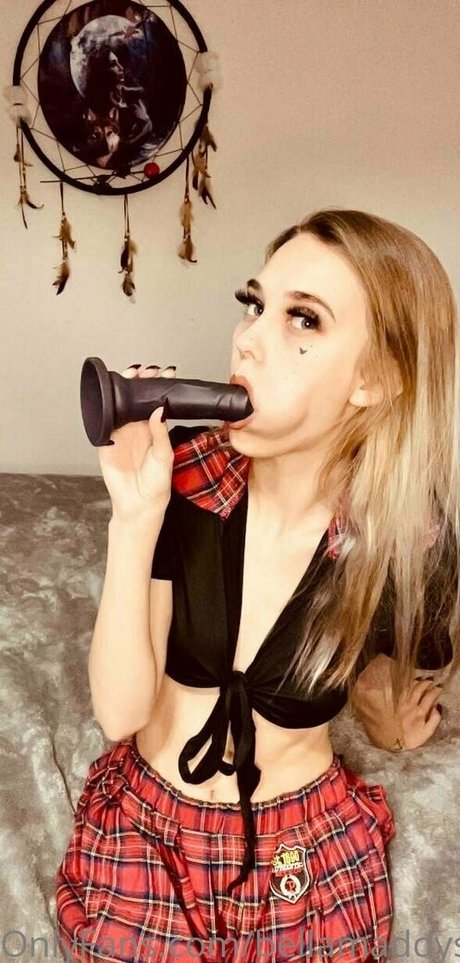 bellamaddyson star du porno chaud galerie