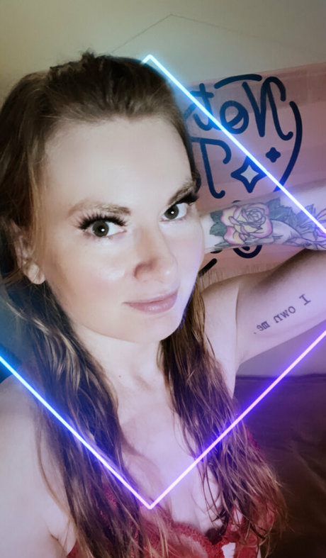 cathyreisenwitz joli modèle collection