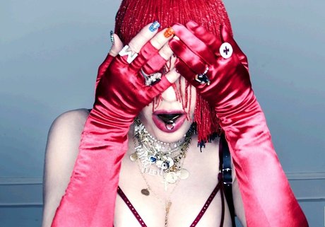 Madonna actrice érotique archive