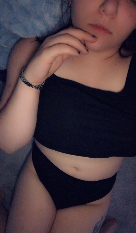 hannahbee840 actriz atractiva fotos