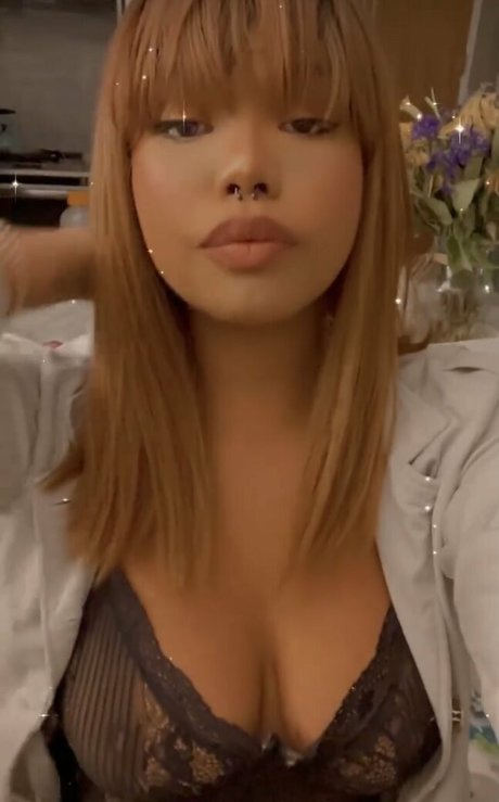 nianaccixxx actrice chaude photo