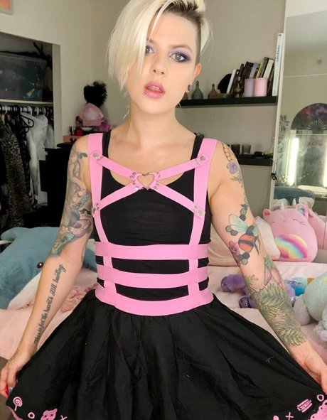 dicentra6 mannequin images