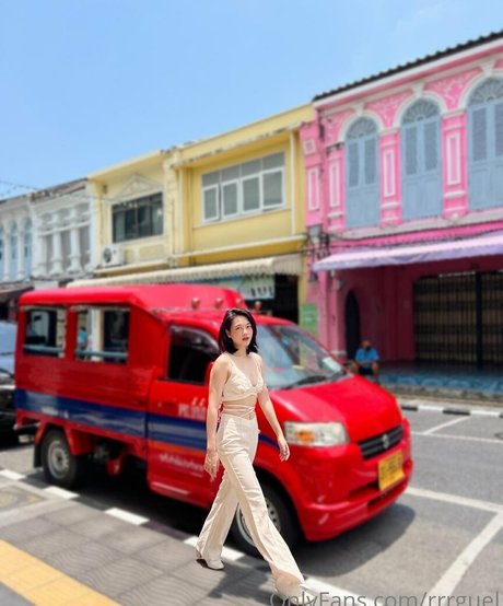 ragisan desnudos estrella porno imagen